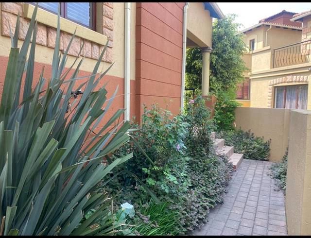 2 BEDROOM PROPERTY TO RENT IN DOUGLASDALE